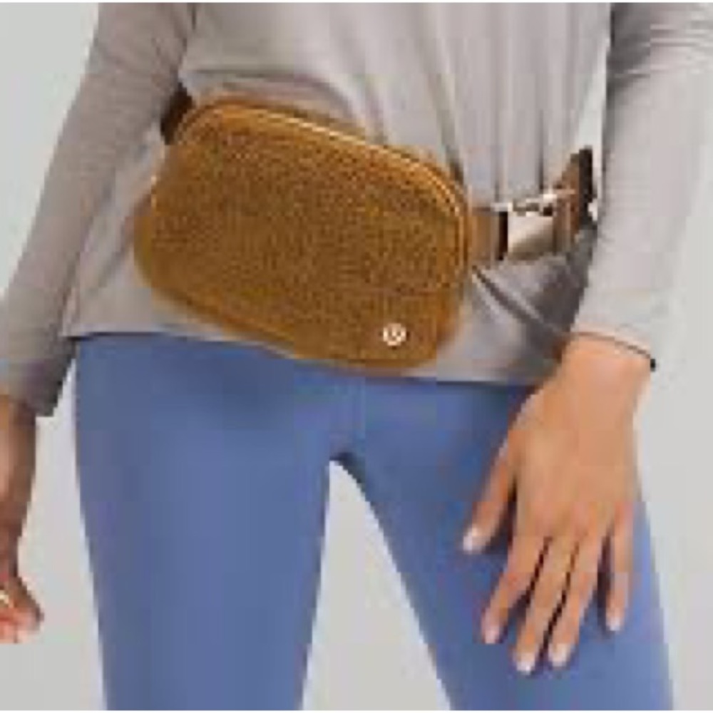 Lululemon Brown Fleece Belt Bag - Picture 3 of 3